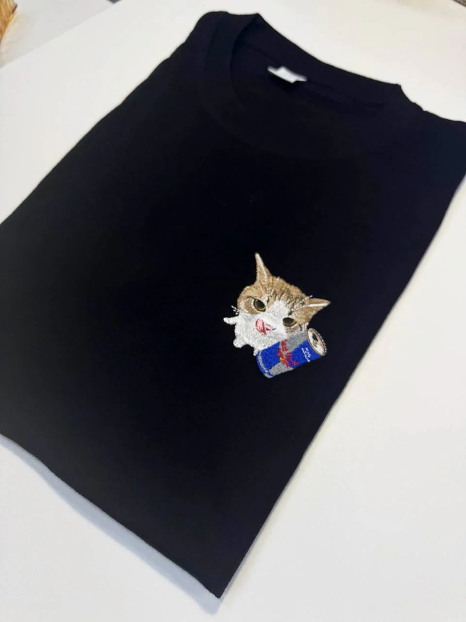 Aoklok & Evokyn Popular Cat Embroidery Tee