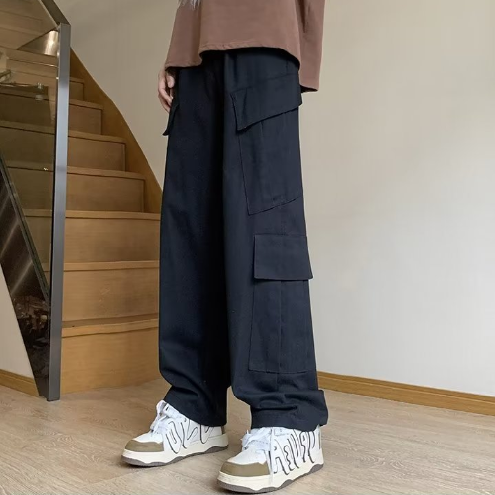 Simple Multi-Pocket Cargo Pants