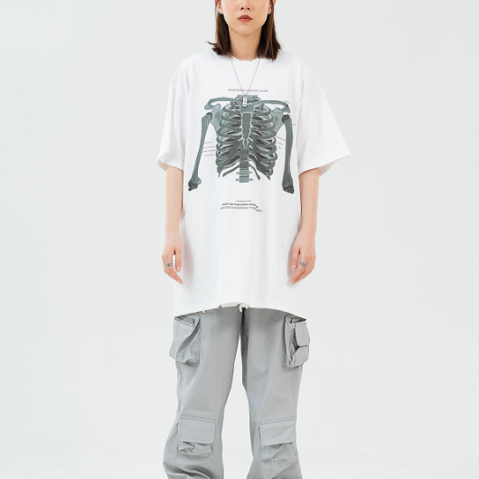 【LawFoo】Skeleton Letter Graphic T-Shirt